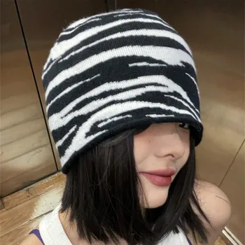 Korea Fashion Sebra Mustriga Kootud Müts Meeste ja Naiste Sügis ja Talv Isiksuse Street Hip-hop Mitmekülgne Kolju Beanie Kork